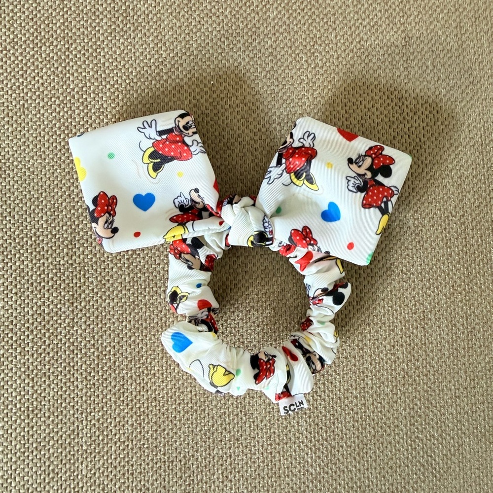 Stoney clover lane Minnie scrunchie. Never worn, kept on display